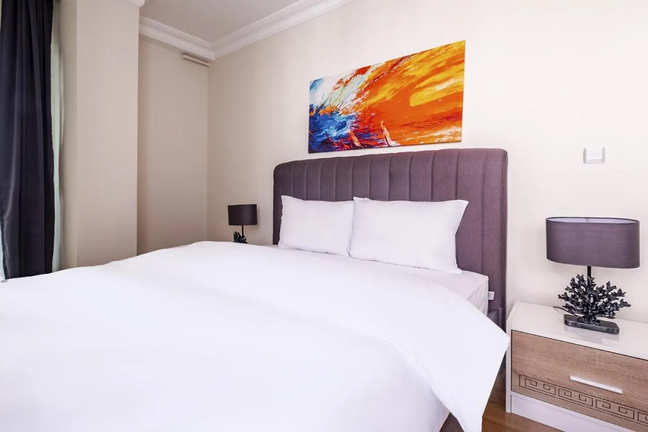 Flat In Maltepe With Balcony Near Shopping Malls Istanbul Apartment