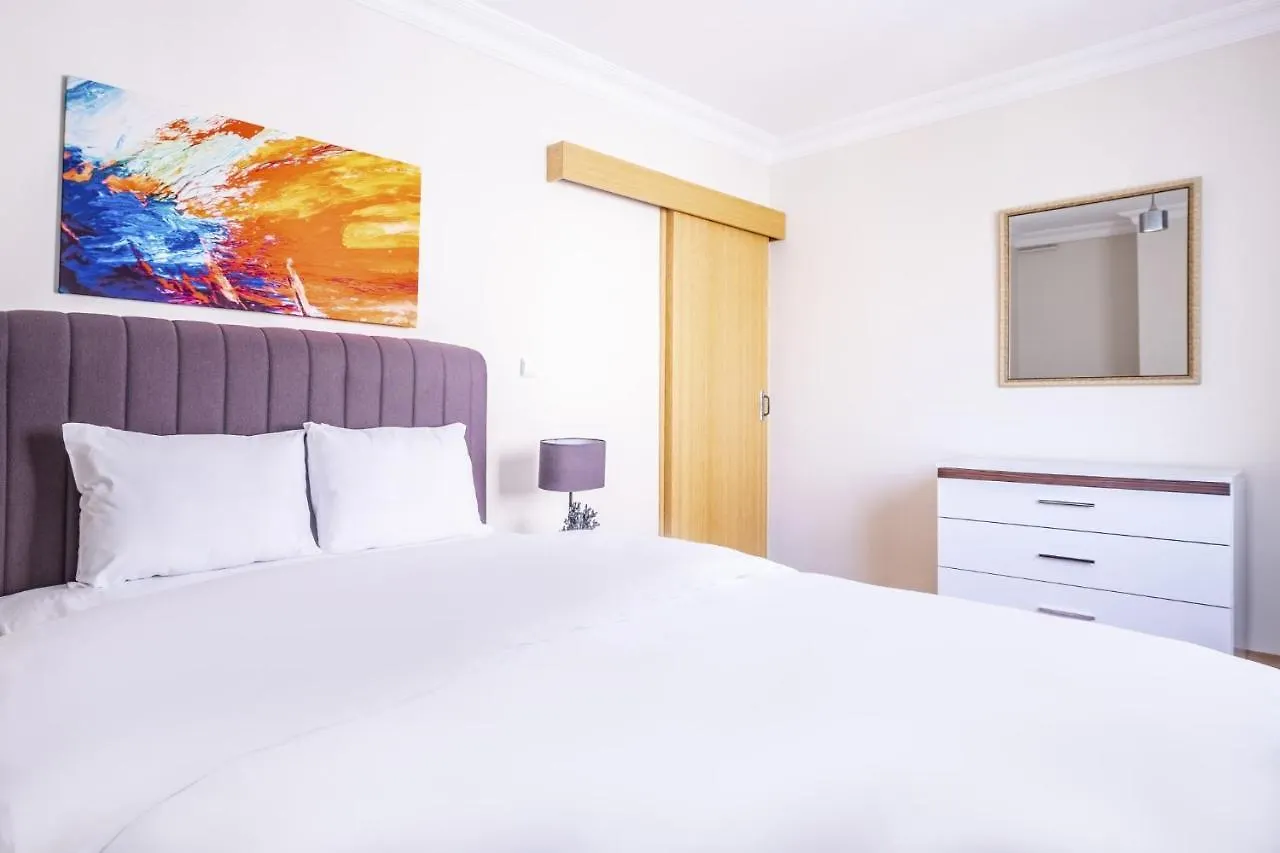 Flat In Maltepe With Balcony Near Shopping Malls Istanbul