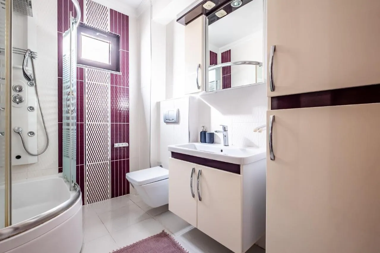 Apartment Flat In Maltepe With Balcony Near Shopping Malls Istanbul